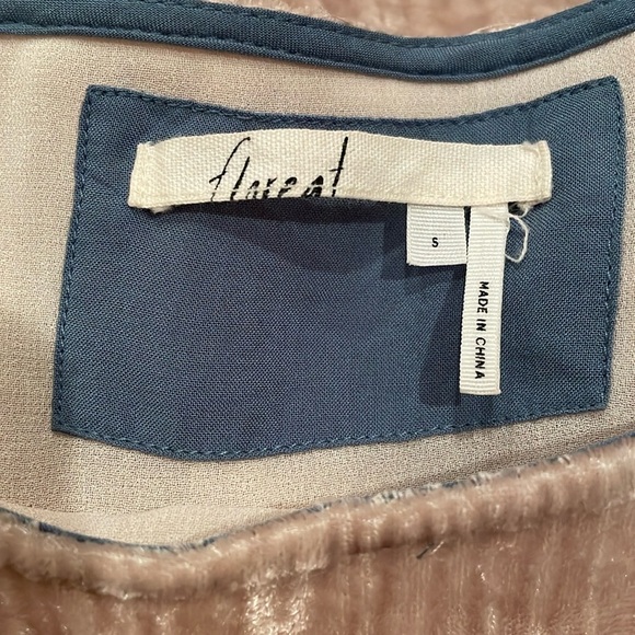 Anthropologie FLOREAT Velvet Crinkle Tunic Shift Dress Mini Pockets Pearl Small - Picture 3 of 3